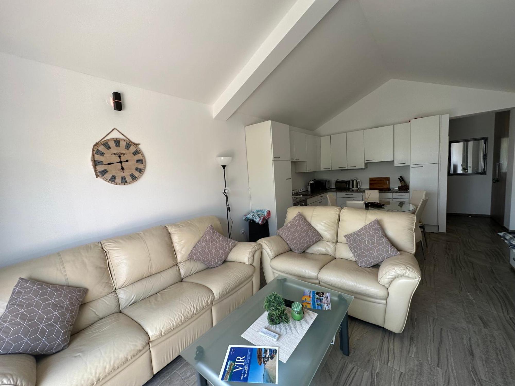 Harmony Vir Luxurioes Ausgestattete Ferienwohnung Mit 65M2 Exterior photo